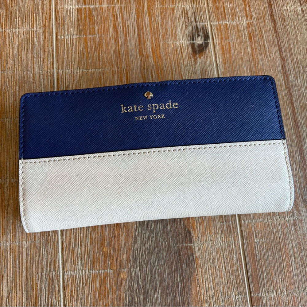 Kate Spade Navy and Cream Tote and Wallet Set - Picture 10 of 16